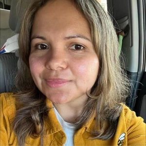 Meet your Posher, Xenia